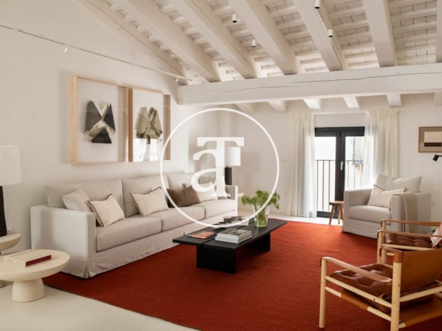 Brand new monthly rental flat with 2 bedrooms, gym and heated swimming pool in Port Vell